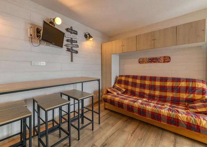 Cosy, Vue Sur La Montagne 莱德萨阿尔卑斯